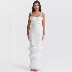 NWT Elegant White Eyelet Lace Nightgown